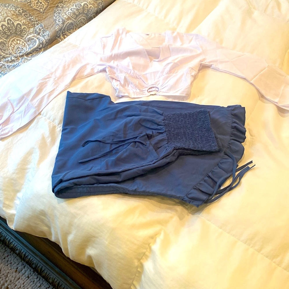BRAND NEW SET!  NEVER BEEN WORN!